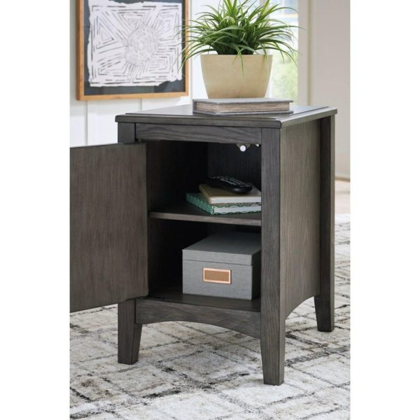 Casual 1-Door Chairside End Table  |  End & Side Tables End & Side Tables End & Side Tables