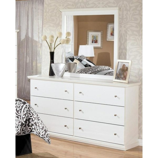 Casual 6 Drawer Dresser And Moulded Landscape Mirror  |  Mirrored Dressers Bedroom Mirrored Dressers