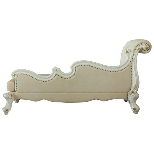 Chaise W/ Pillows  |  Chaises Chaises Chaises