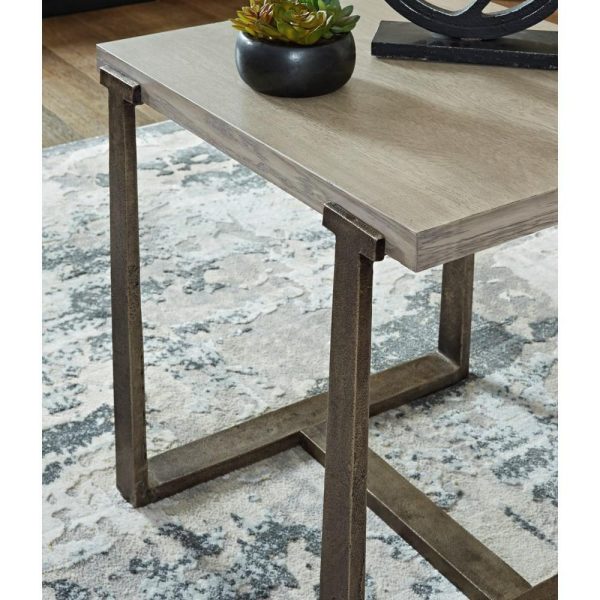 End Table With Metal Base  |  End & Side Tables End & Side Tables End & Side Tables