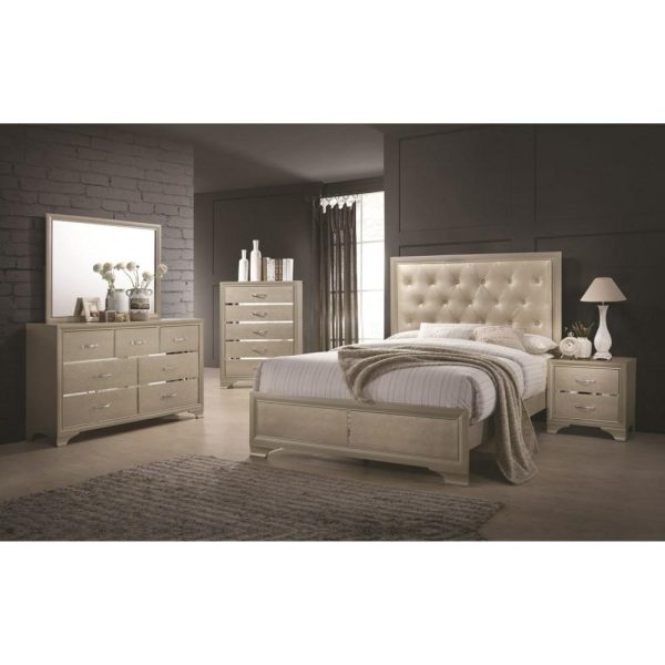 Glamorous Seven Drawer Dresser And Mirror  |  Mirrored Dressers Bedroom Mirrored Dressers