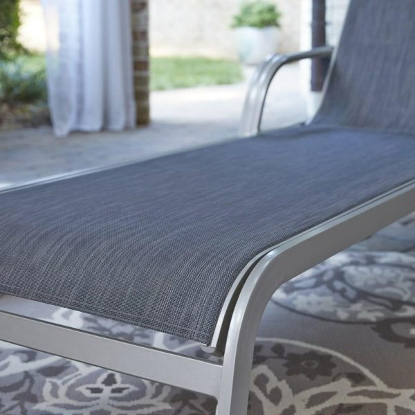 Outdoor Chaise Lounge  |  Chaises Chaises Chaises