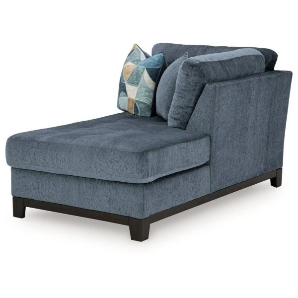 Right-Arm Facing Corner Chaise  |  Chaises Chaises Chaises