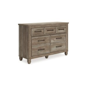 Rustic Farmhouse 7-Drawer Dresser  |  Dressers Bedroom Dressers