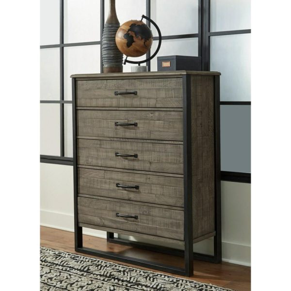 Rustic Reclaimed Wood Drawer Chest With Smooth-Gliding Drawers  |  Chest Of Drawers Bedroom Chest Of Drawers