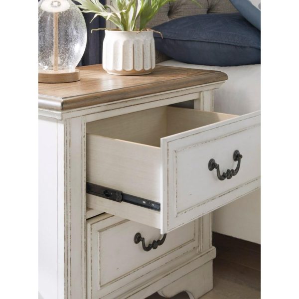 Traditional 2-Drawer Nightstand  |  Nightstands Bedroom Nightstands