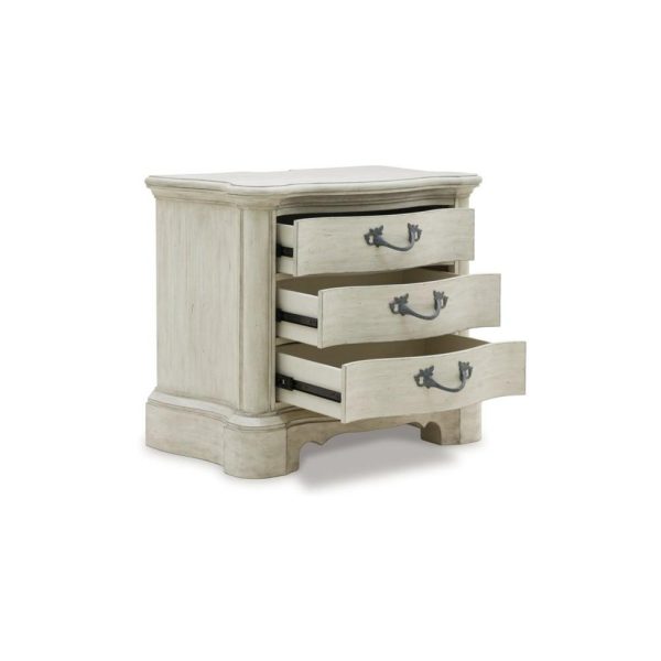 Traditional 3-Drawer Nightstand  |  Nightstands Bedroom Nightstands