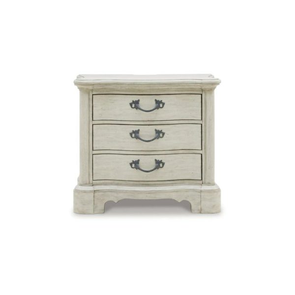 Traditional 3-Drawer Nightstand  |  Nightstands Bedroom Nightstands