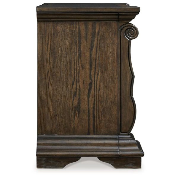 Traditional 3-Drawer Nightstand With Usb Ports  |  Nightstands Bedroom Nightstands