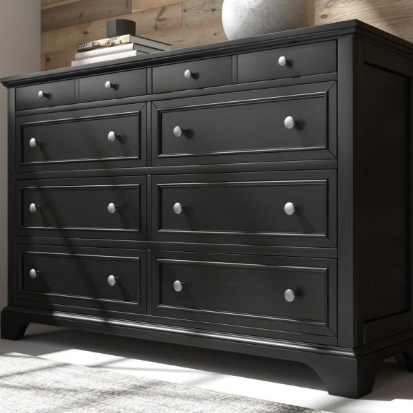 Traditional 8-Drawer Dresser  |  Dressers Bedroom Dressers