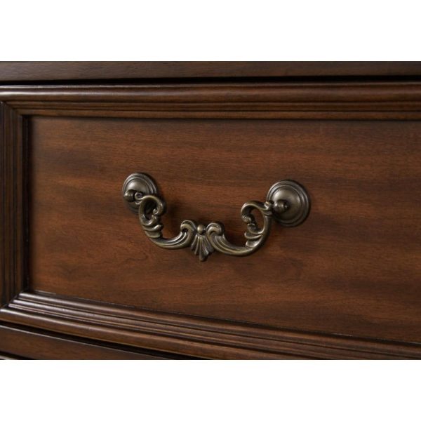 Traditional Dresser  |  Dressers Bedroom Dressers