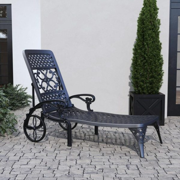 Traditional Outdoor Chaise Lounge With Wheels  |  Chaises Chaises Chaises