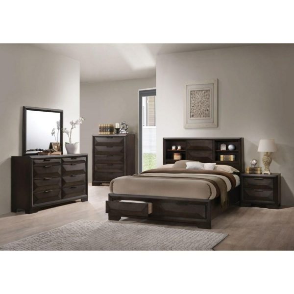 Transitional Dresser And Mirror Set With Felt-Lined Drawers  |  Mirrored Dressers Bedroom Mirrored Dressers